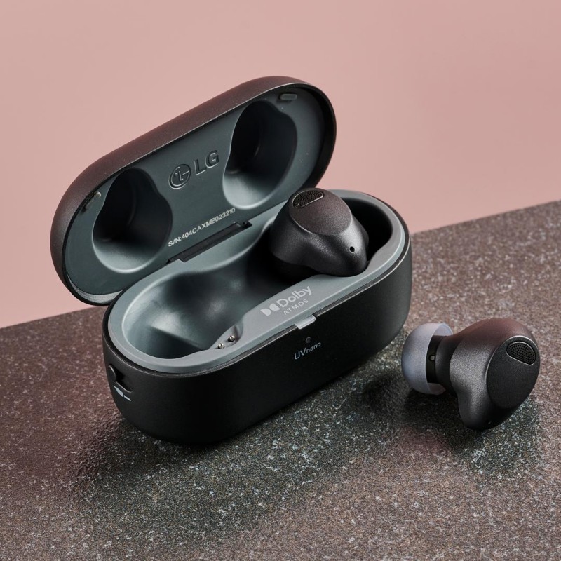 wireless earbuds with noise cancellation